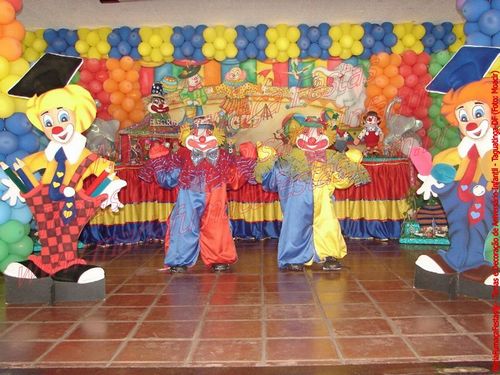 Circo/Palhao - Decoraão de Aniversrio Infantil - MariaFumaaFestas® - Taguatinga-DF - fone: (61)35636663